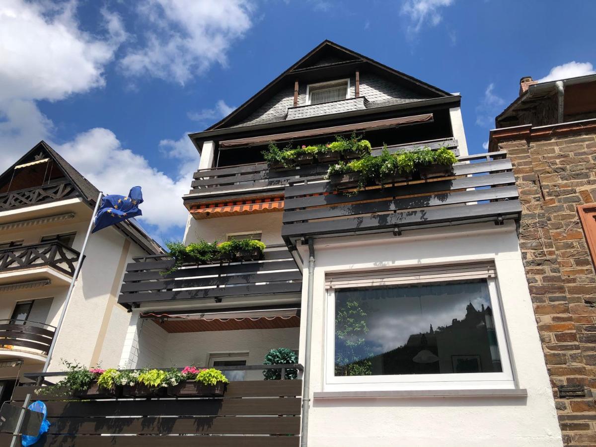 Ferienwohnungen Haus Zur Linde Cochem Ngoại thất bức ảnh