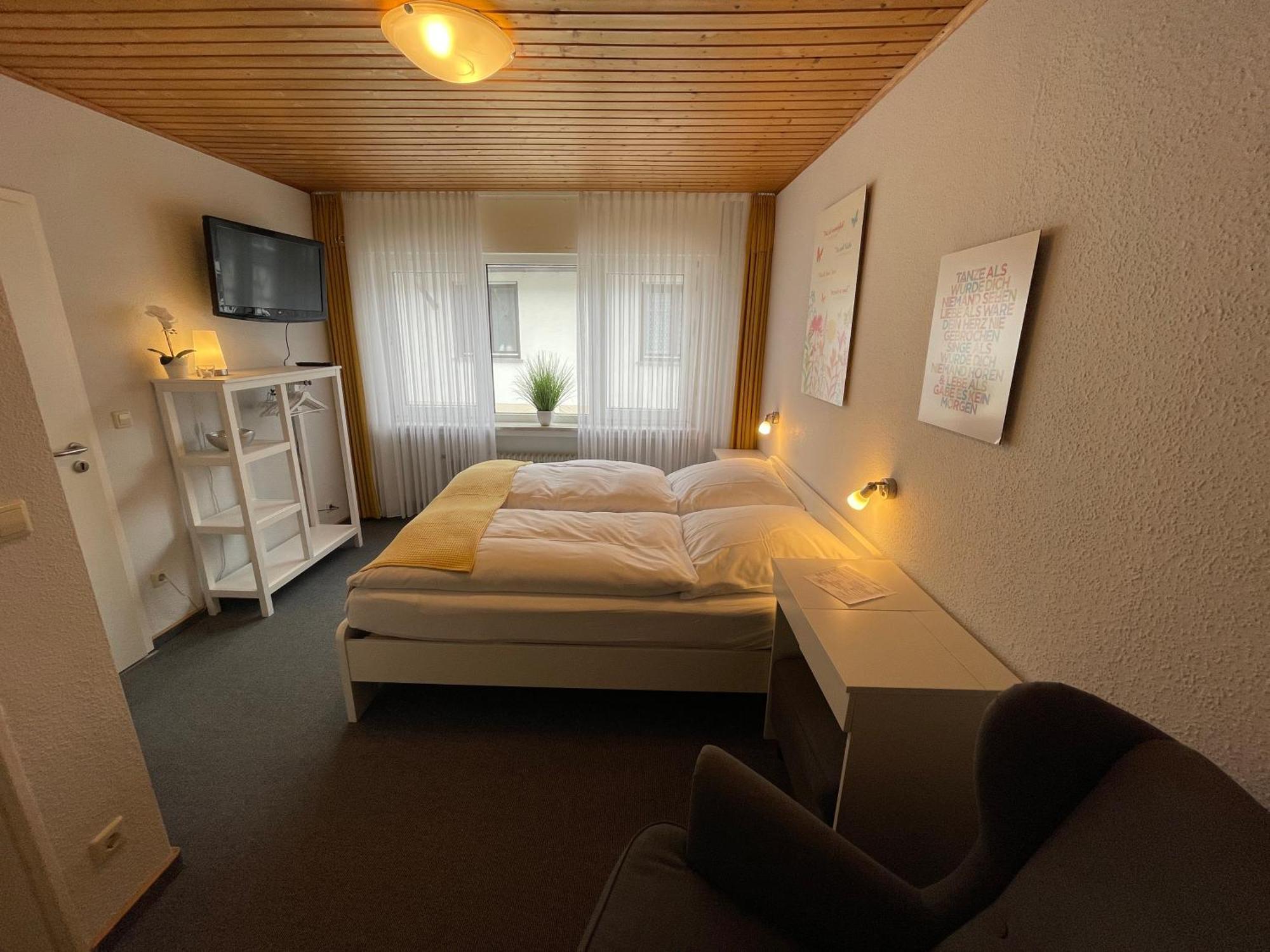 Ferienwohnungen Haus Zur Linde Cochem Ngoại thất bức ảnh