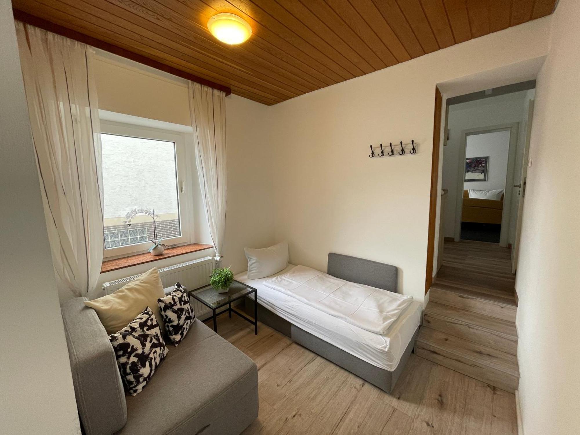Ferienwohnungen Haus Zur Linde Cochem Ngoại thất bức ảnh